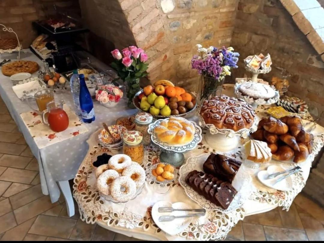 Agriturismo Le Fontanelle Da Valente مونتيشياري المظهر الخارجي الصورة
