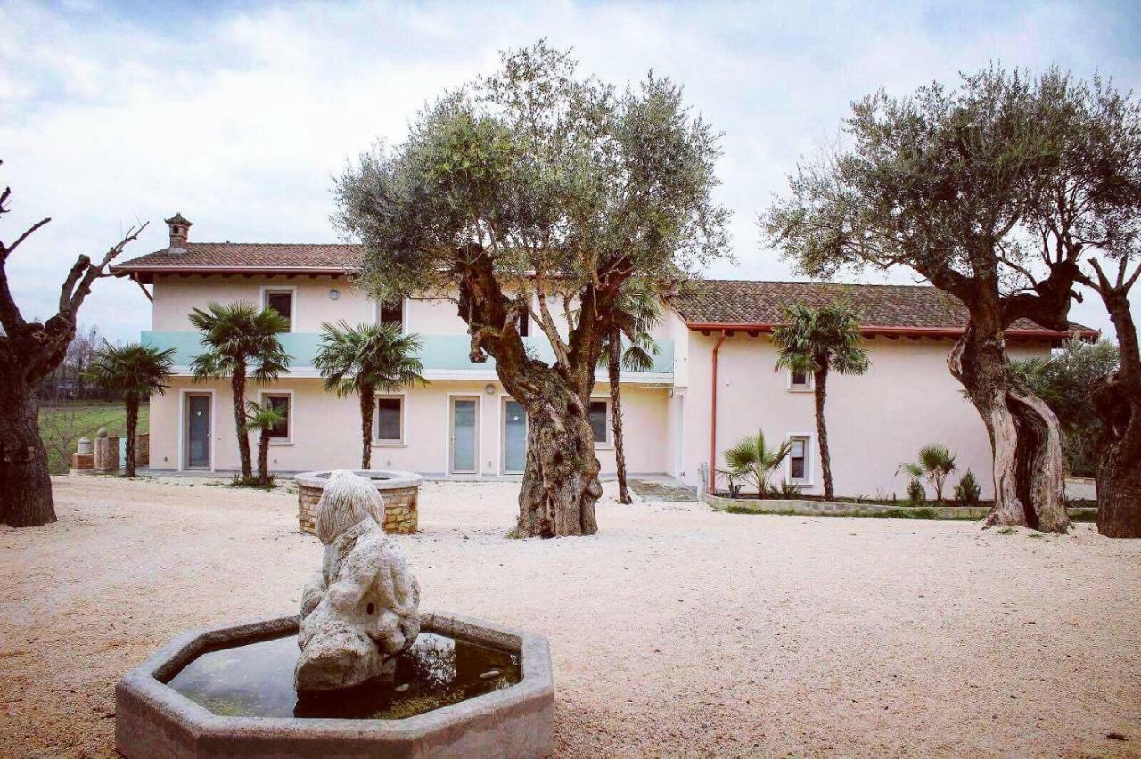 Agriturismo Le Fontanelle Da Valente مونتيشياري المظهر الخارجي الصورة